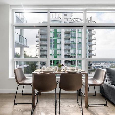 Urban Oasis: Stylish Apartment Retreat At Ubc Vancouver Exterior foto
